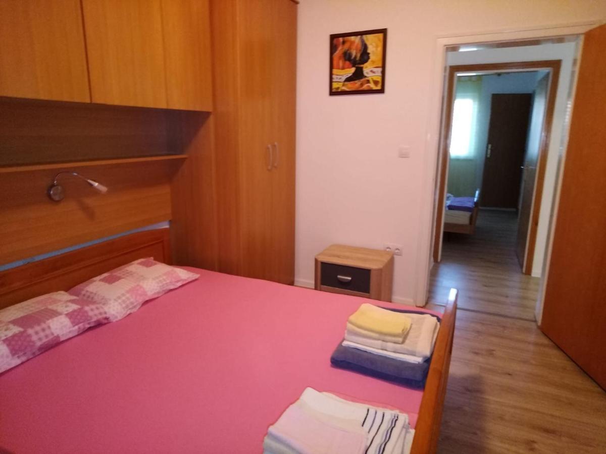 Apartmani Katarina Barbat na Rabu Bagian luar foto