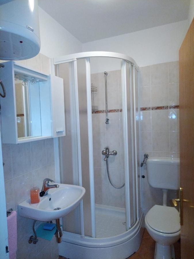 Apartmani Katarina Barbat na Rabu Bagian luar foto