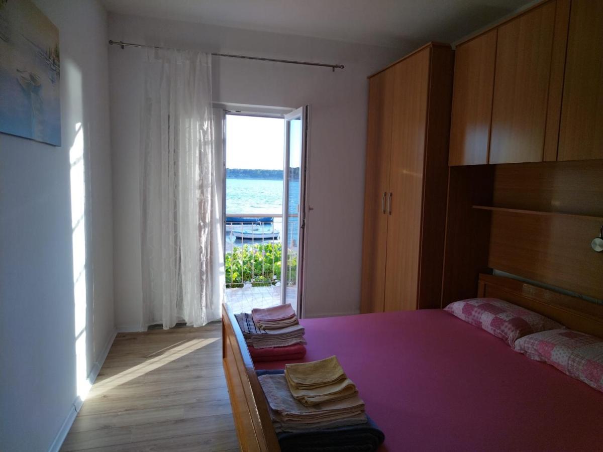 Apartmani Katarina Barbat na Rabu Bagian luar foto