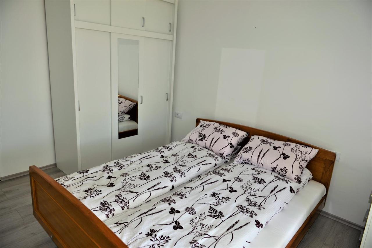 Apartmani Katarina Barbat na Rabu Bagian luar foto