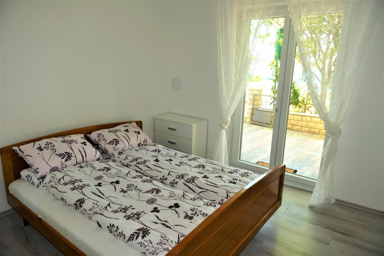 Apartmani Katarina Barbat na Rabu Bagian luar foto